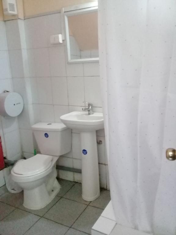 Hostal Polanco Cerro Alegre וואלפאראיסו חדר תמונה